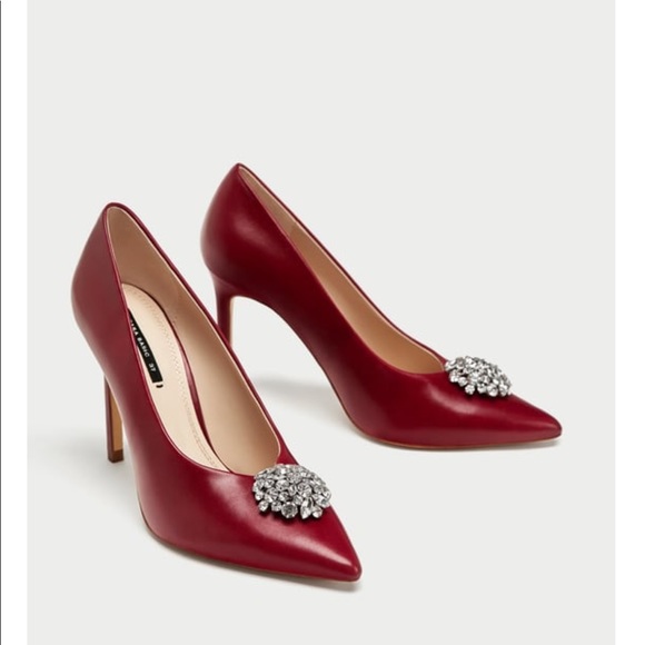 ZARA- PREMIUM LEATHER HEELS  WITH GEM DETAIL🍁🍂🌷 - Picture 2 of 8